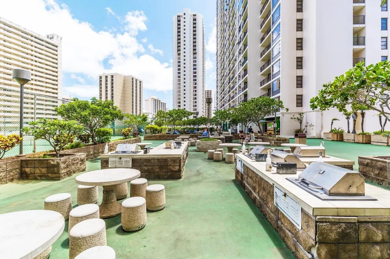 Ocean View Delight, Walk To Beach With Free Parking Honolulu Lejlighed