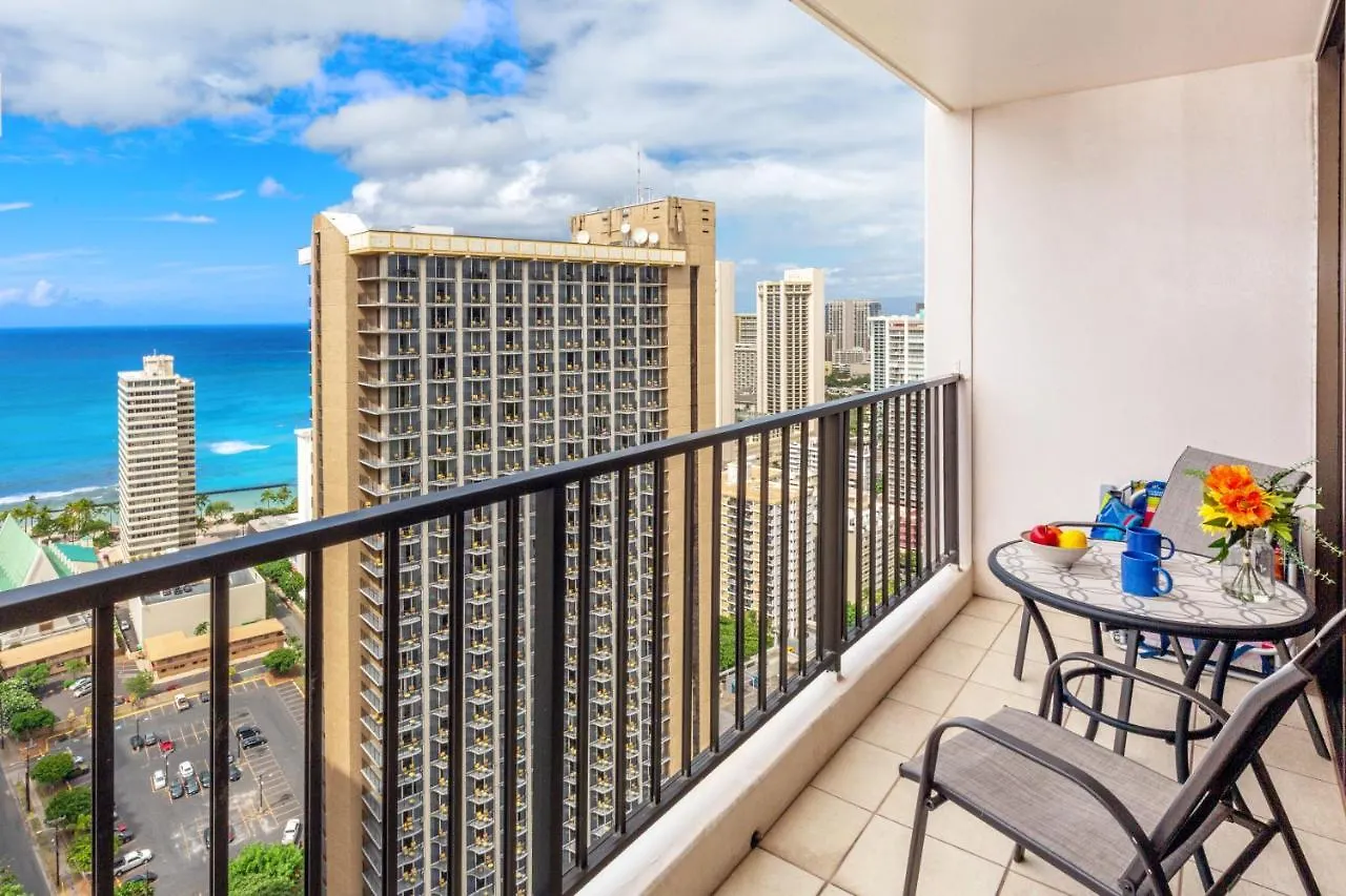 Ocean View Delight, Walk To Beach With Free Parking Honolulu